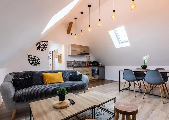 Holiday home Cosy Jacuzzi Privatif Proche Paris Et Giverny