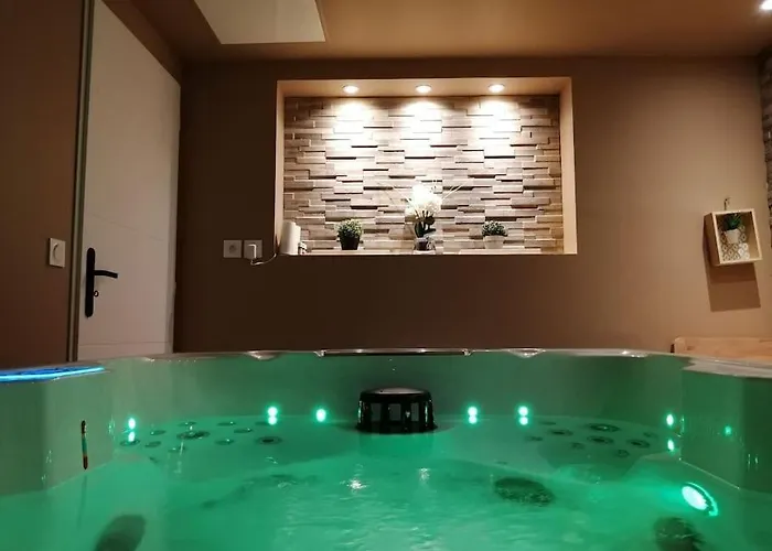 Cosy Jacuzzi Privatif Proche Paris Et Giverny Holiday home